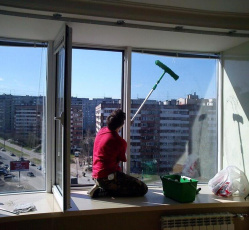 Мытье окон в однокомнатной квартире Бронницы